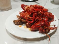 -金马门国际美食百汇(珞喻路店)