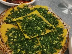 韭菜鸡蛋糊饼-三泉海中鲜海鲜加工零售广场(幸福时代店)
