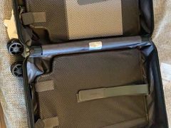 -RIMOWA(广州太古汇店)