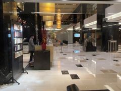 -上海龙之梦万丽酒店