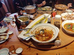 -头上红煨盐鸡·非遗院子餐厅