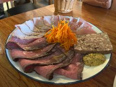 -羽深肉铺 Steak & Wine