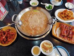 -老来福·非遗酸汤兔(凯旋路店)