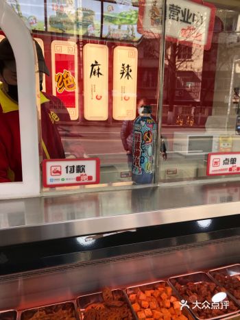南京真的好多店，谁叫南京人喜欢鸭子呢