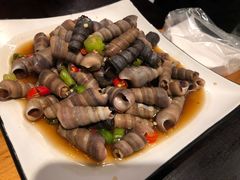 -臻鲜燕海鲜融合餐厅(金陵style店)