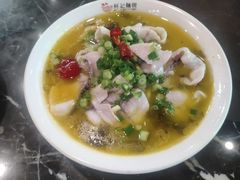 -何记面馆(龙泉山店)