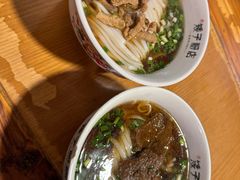 -矮子粉店1985·长沙米粉(湘春路店)
