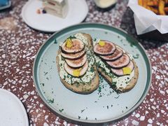 无花果手撕鸡肉tapas-Toris(LuOne凯德晶萃广场店)