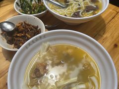 -文山荷鲜居(翠湖店)