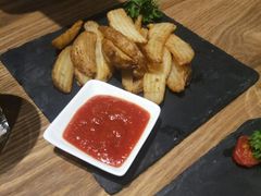 脆薯角-棒约翰比萨·意面(剑河店)