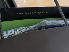 -Longchamp(太古汇店)