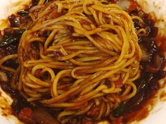 炸酱面-桃园中华料理炸酱面(燕儿岛路店)