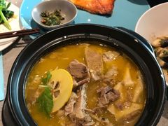 -半山腰·云南菜(侨福芳草地店)