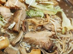 -直落玻璃（瓦煲）肉骨茶