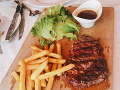 -火车头法国西餐厅