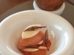 白桃鸭肝慕斯配布里欧修-Amber(香港置地文华东方酒店)