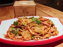 -花腰餐吧Bistro烧烤 傣味(传媒大学店)