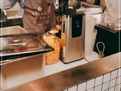 -果之满满鲜榨果汁(美罗城店)