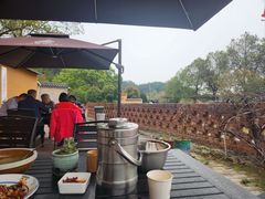 -小洞天柴火土菜馆