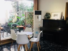 -边渡咖啡烘焙店(昙华林店)
