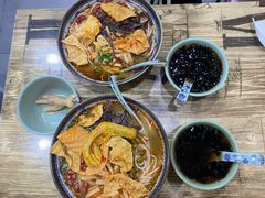 -柳石居柳州螺蛳粉(万达店)