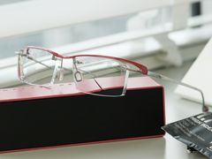 -目艮眼镜SHOWROOM(品牌集合店)