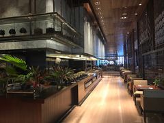 自助取餐区-融荟家和中餐厅(三亚海棠湾九号度假酒店)