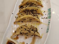 -财兜兜大黄山小馄饨