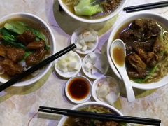 牛腩拼牛筋粗麵(小)-珍珍小食店(西华路店)