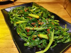 香辣韭菜-李不管把把烧(华海路店)