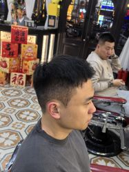 -豪帅男士理容馆