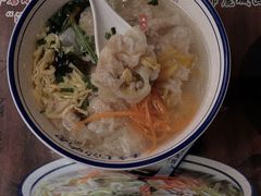 鲜肉馄饨-长人馄饨铺(解放街店)