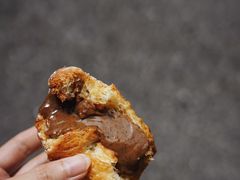 yuan&nbsp;yang&nbsp;cruffin-Keong Saik Bakery