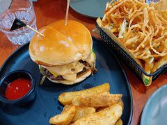 黑松露薯条-魏斯理汉堡(西安沣东吾悦店)