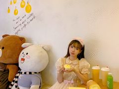 -顶东面包花园·生日蛋糕(世博店)