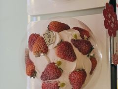 -花花卷卷·鲜食蛋糕(泉屋店)