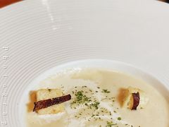 奶油蘑菇汤-郑州希尔顿酒店·阿米奇意大利餐厅