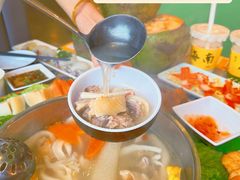 -椰小鸡·琼州糟粕醋·火锅(美兰缤纷城店)