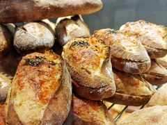 飞鱼籽法棍-PAOPAO Bakery&Café(港汇店)