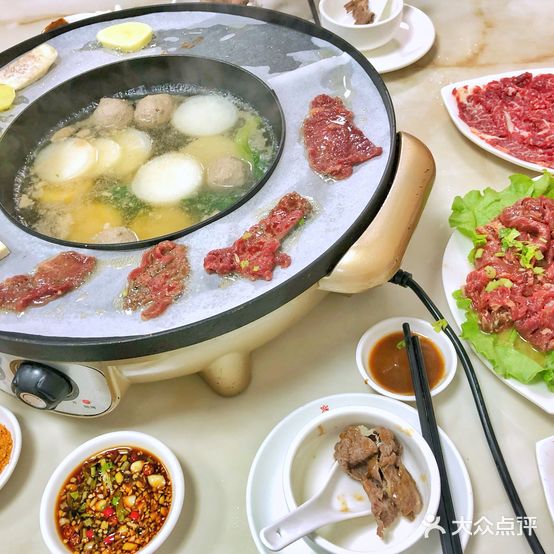 鮀达联牛肉城(石炮台店)