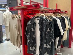 -杭州湖滨银泰in77