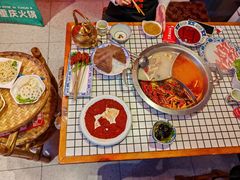 -山悦里 山野·鲜火锅(罗斯福广场店)