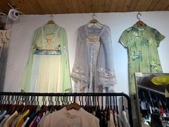 -暮晚尘香汉服旗袍