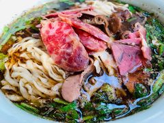 -镇南锅盖面馆(解放路店)