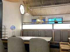 大堂-左庭右院鲜牛肉火锅(浦江欢乐颂店)