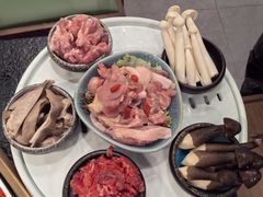 -得意咚瓜·顺德鱼生·冬瓜火锅(深圳首店)