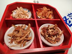 -老萍巷莲花血鸭·萍乡地标江西菜(步行街店)