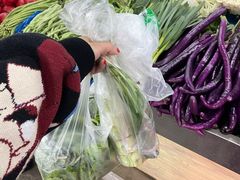 -万家邻里彩香菜市场