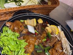 -辛森家猪蹄火锅(台东店)