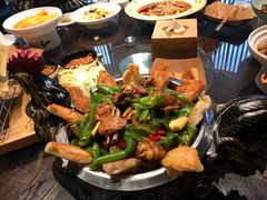 -唐山宴百姓府邸院落中餐